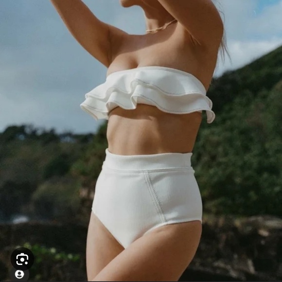 SUBOO Kaia Ruffle Bikini - Picture 2 of 6